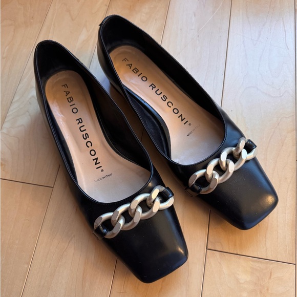 Fabio Rusconi Black Pumps with Gold Chain Detail Made in Italy Size 36